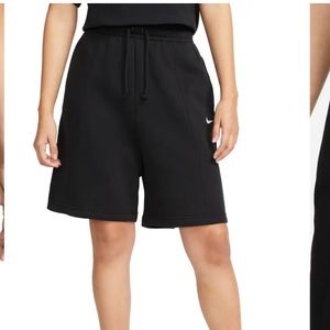 NWT Nike High Waist Lounge Short